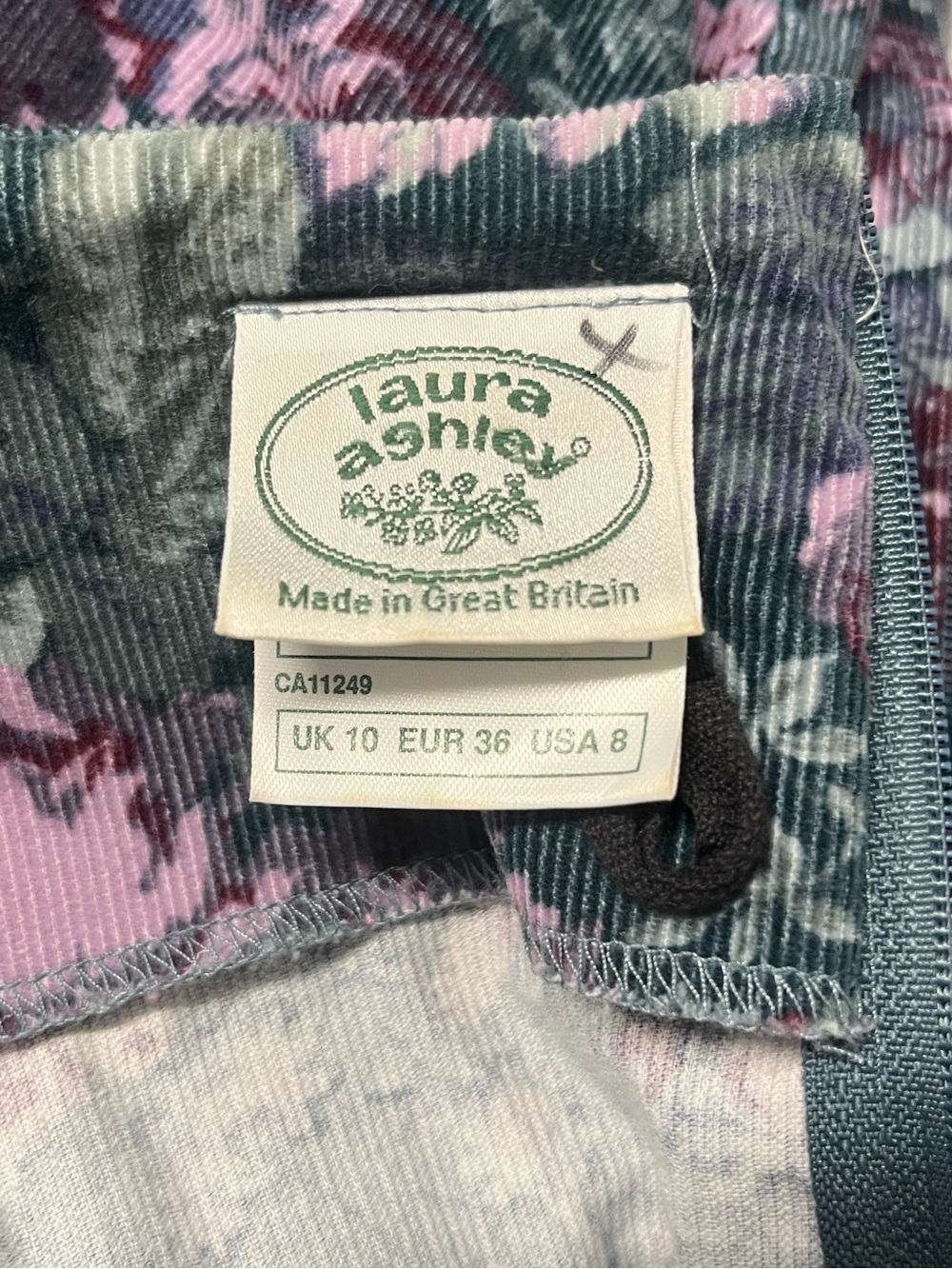 Vintage Laura Ashley Floral Cotton Midi Dress – Size 8 – Made in Great Britain - Picture 12 of 13